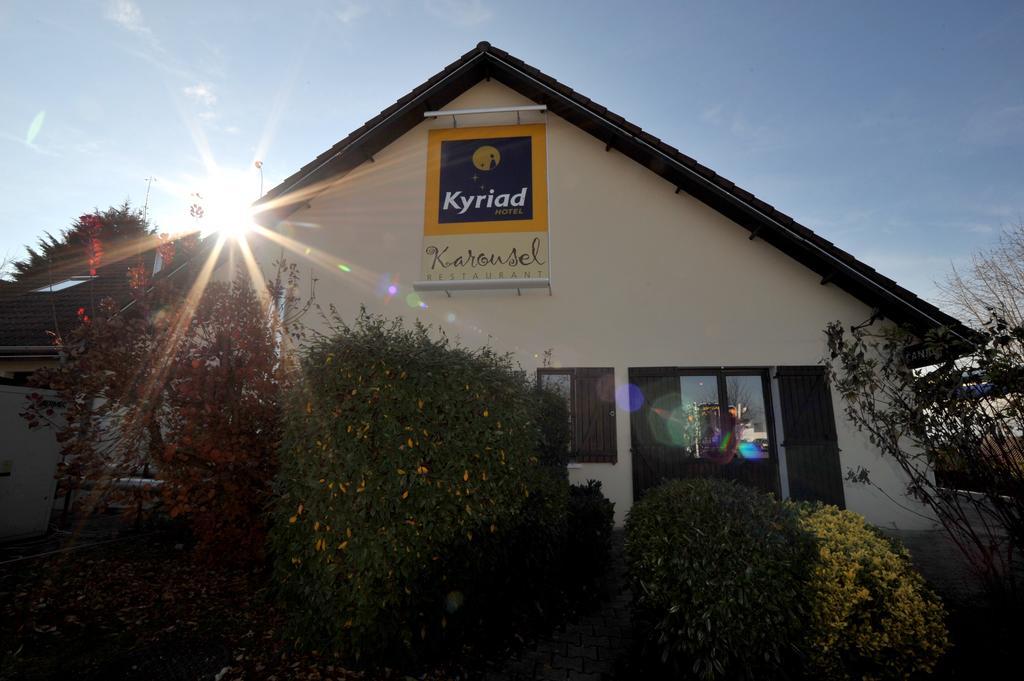 Kyriad Annecy Cran-Gévrier Exteriör bild